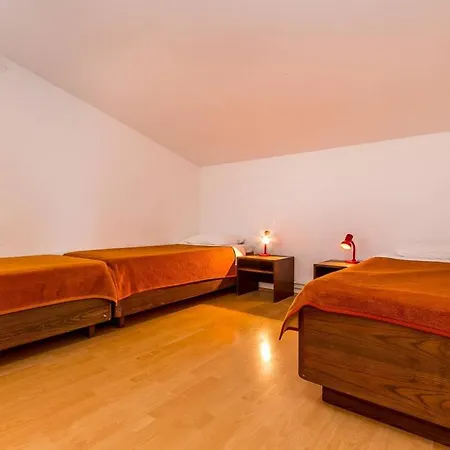 Ziskovic Apartmán *